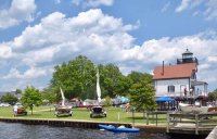Edenton Waterfront and Lighthouse